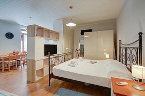 Vicky Loft Gardone-relax & Vittoriale