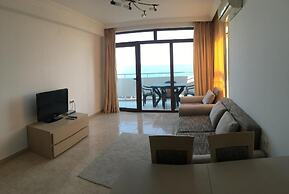 Lazur Apartments