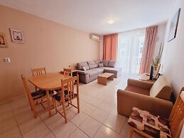 Lazur Apartments