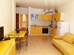 Lazur Apartments