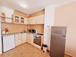 Lazur Apartments
