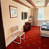 Kværs Palads Hotel