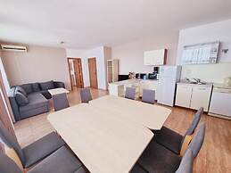 Top Apartments