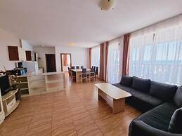 Top Apartments