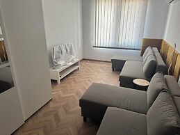 Etara 4 Apartments