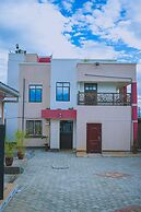 Lux Suites Lions Den Holiday Homes