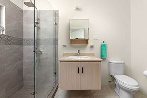 Private Pool Private Chef Discoverybay 24hr Secure