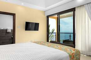 Luxury Oceanfront Villa in Tower Isle
