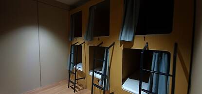 BuenaSentro Hostel