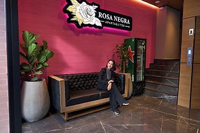 Comfortable Escape Rosa Negra Stadio Apartasuite