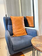 Easy Stay at the Lennox
