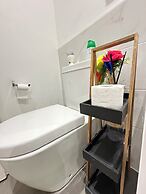 Easy Stay at the Lennox