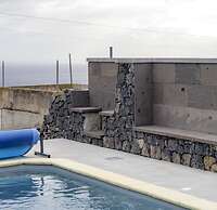 Sunset Pool House in Feteira