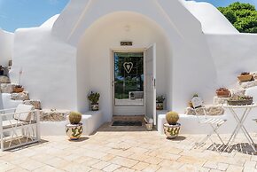 Trullo Letizia con piscina