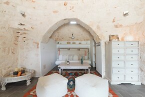 Trullo Letizia con piscina