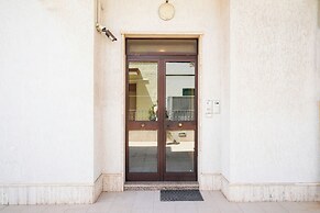 Appartamento a Torre Canne con balcone