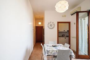 Appartamento a Torre Canne con balcone