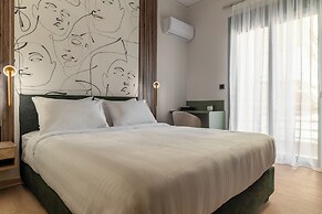 Phalerus Suites