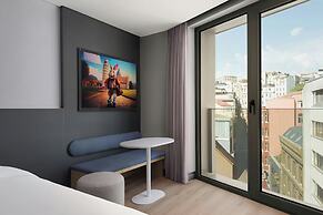 Aloft Istanbul Karakoy