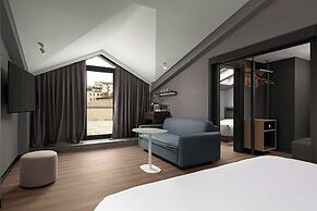Aloft Istanbul Karakoy