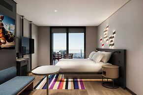 Aloft Istanbul Karakoy