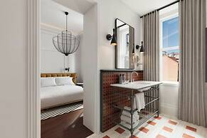 Aloft Istanbul Karakoy