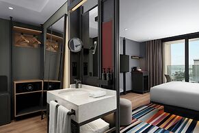 Aloft Istanbul Karakoy