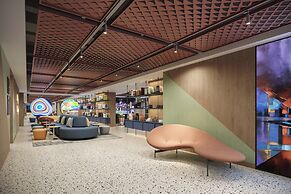 Aloft Istanbul Karakoy