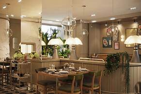 Aloft Istanbul Karakoy