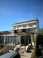 Hotel Mondo