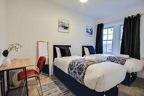 Orrell Road Luxury Apartment