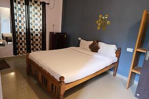 Candolim Glitter Sand