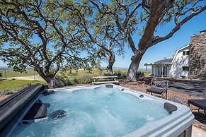 Hidden Acre Vineyard Estate