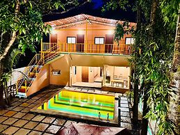 Lost Paradise A Social Hostel
