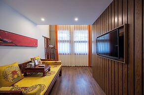 Peking quadrangle Hotel