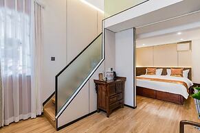 Peking quadrangle Hotel