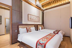 Peking quadrangle Hotel