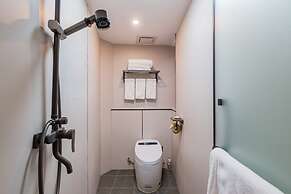 Peking quadrangle Hotel