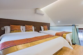 Peking quadrangle Hotel