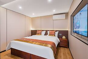 Peking quadrangle Hotel