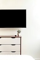 Luminous and Cozy 3BR 2Bath Escape