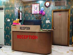 Hotel PVS Grand