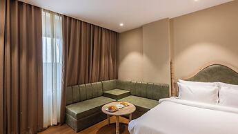 Pallacia A Luxury Hotel