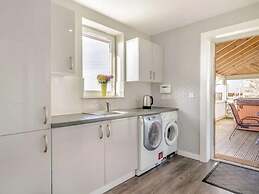 Sleeps 10 - Hot tub - Pool Table - Play Park