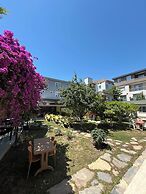 Mandarin Beach Hotel ve Restaurant