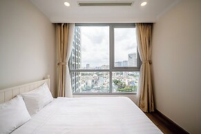 PD Pristine Apartment Landmark Plus