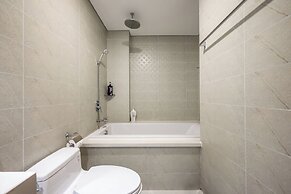 PD Pristine Apartment Landmark Plus