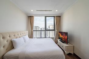 PD Pristine Apartment Landmark Plus