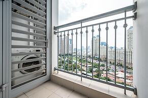 PD Pristine Apartment Landmark Plus
