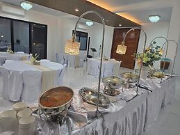 The CLiffhouse Samboan